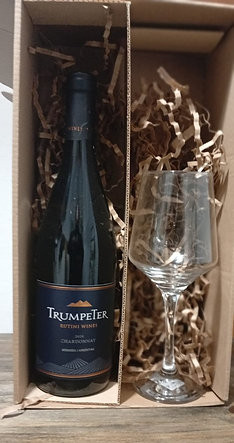 Trumpeter Chardonnay + Copa en Caja