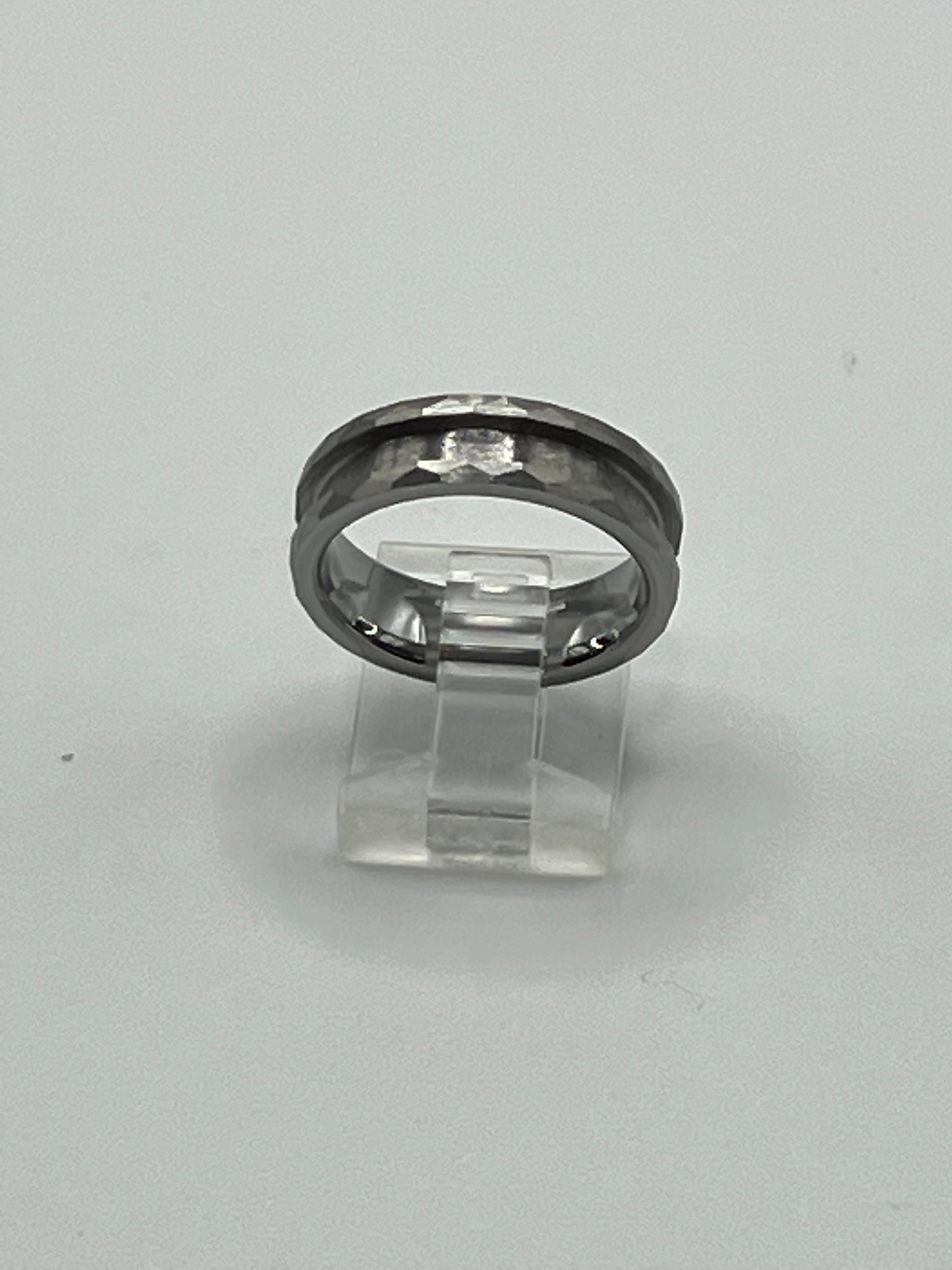 Thumbnail: Hammered Tungsten