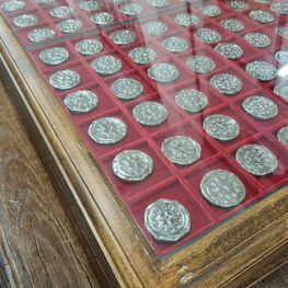 bitcoin crypto valuta ceramic coin collectors item unique artpiece objet trouve