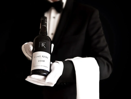 Những Hiểu Lầm Phổ Biến Về Rượu Vang