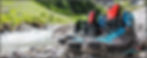 Wanderschuhe am Bach