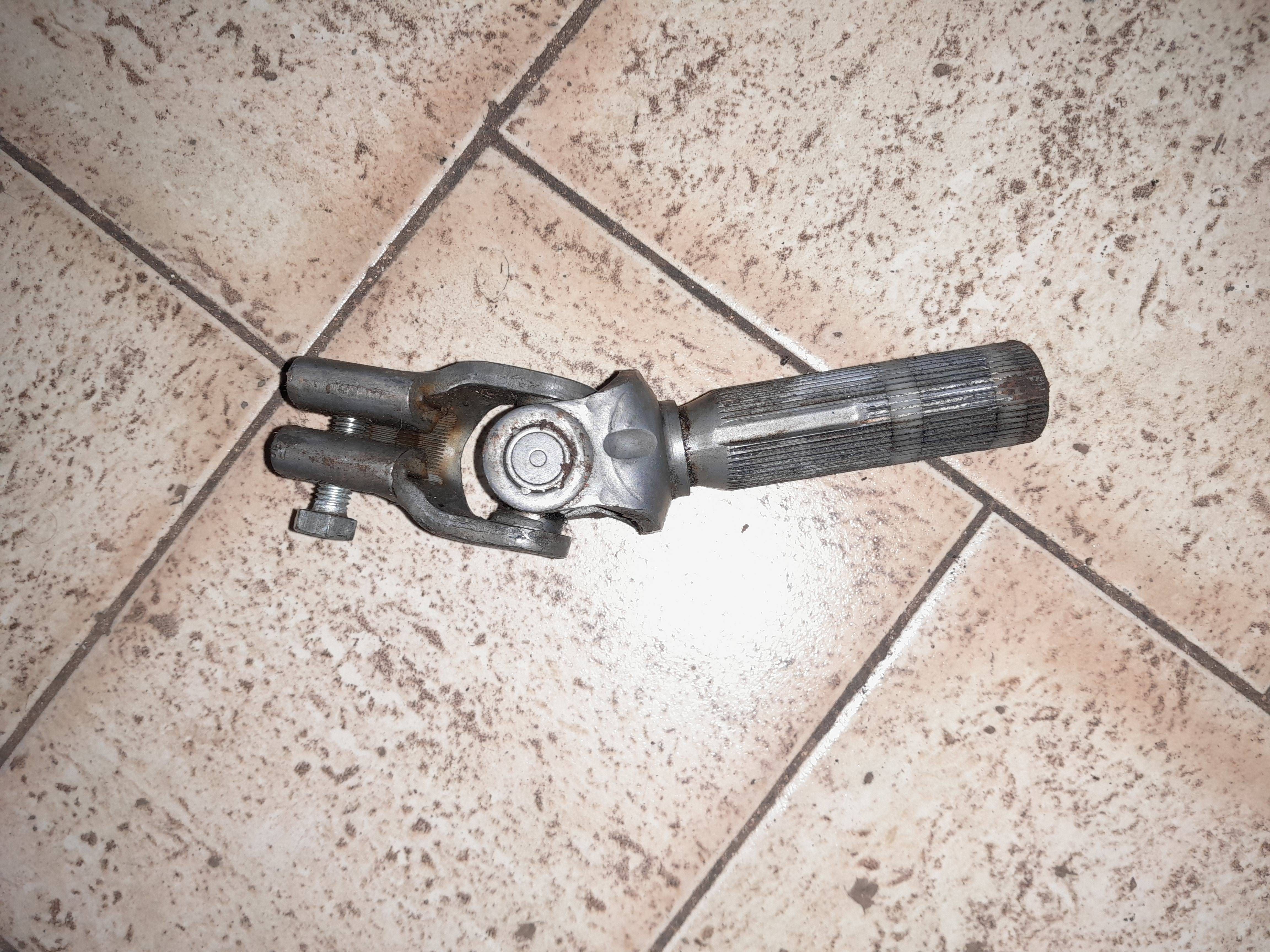 Mozzetti Piantone Guida Opel Corsa