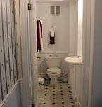 Family Room Shared Bath_3.jfif