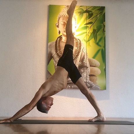 YOGASANA 2.jpg