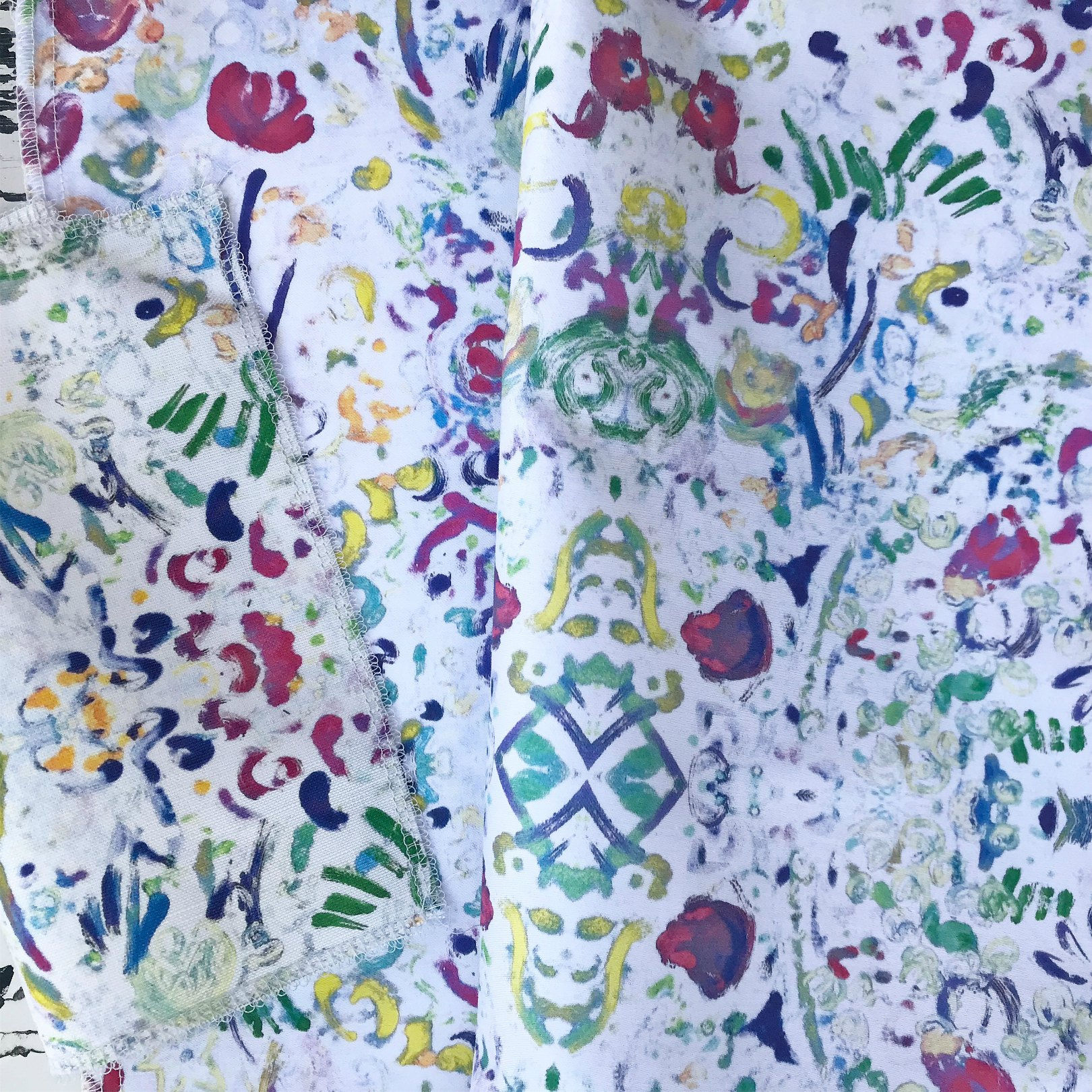 Tulips in the Clouds Wallpaper - Sample