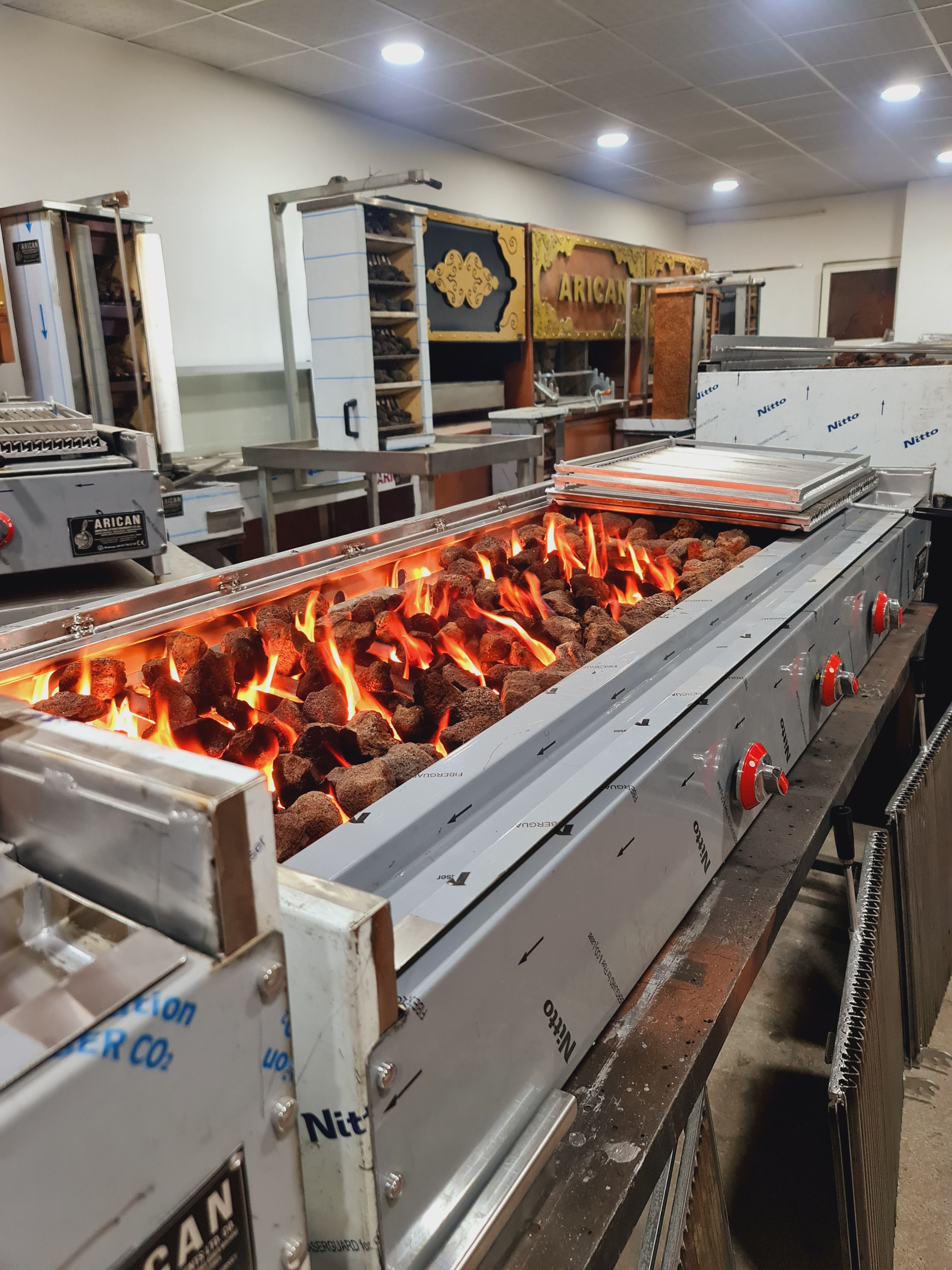 Gazlı Lav Taşlı Izgara Mangal Kebap Ocağı 200 cm
