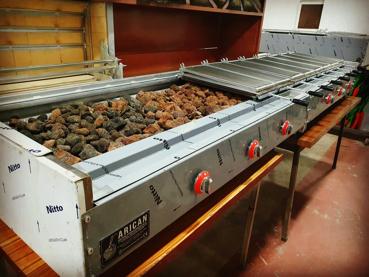 Gazlı Lav Taşlı Izgara Barbekü Mangal