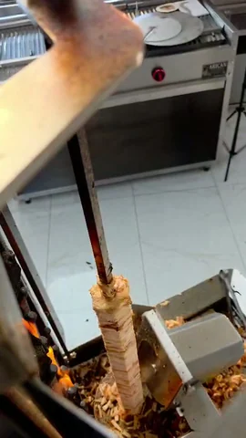 Robot de découpe döner · ADR-C1-5G · 4 brûleurs