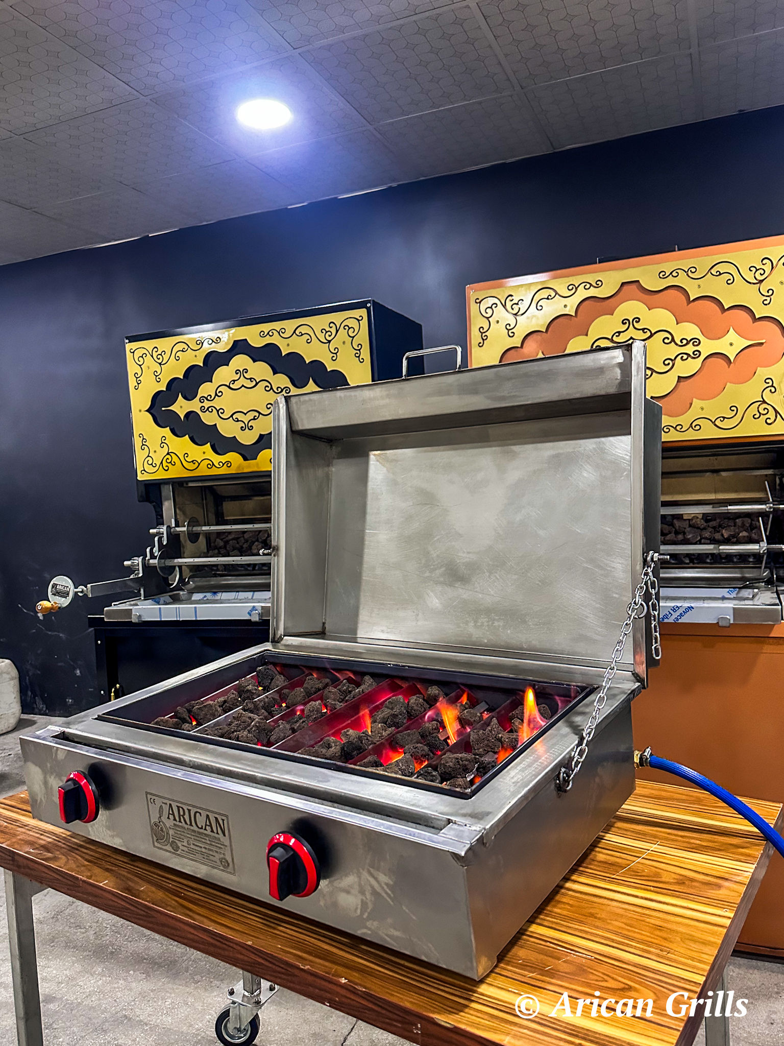 Gazlı Lavtaşlı Kapaklı Izgara Tütsü Mangalı