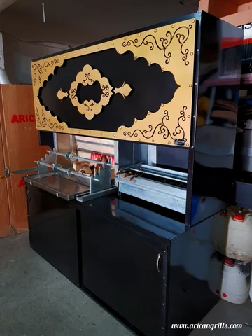 Holzbefeuerte Cağ-Kebab-Grills · Schwarzes Metall · Individuelle Designbeispiele — AG-381 · 6