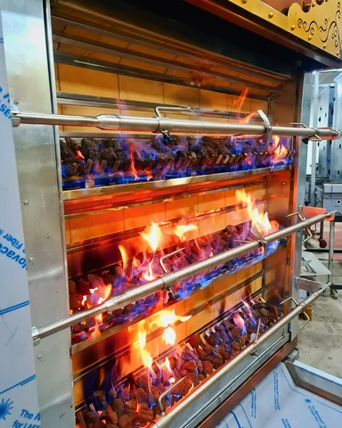 Rôtissoire à agneaux à gaz et pierre de lave — AG-084 · 5