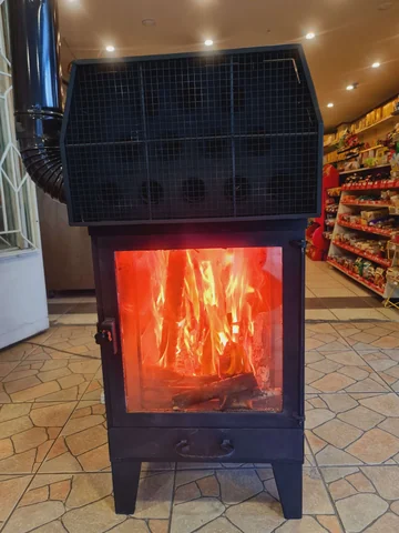 Poêle à bois avec ventilateur — AG-126 · 7