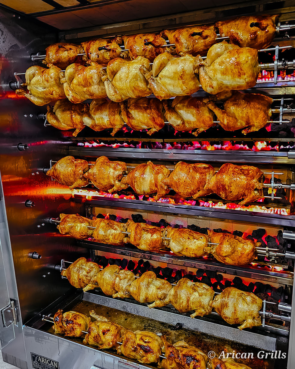 Küçük resim: Kızarmış Piliç Çevirme Makinesi 5+4 Şiş Gazlı Lava Taşlı