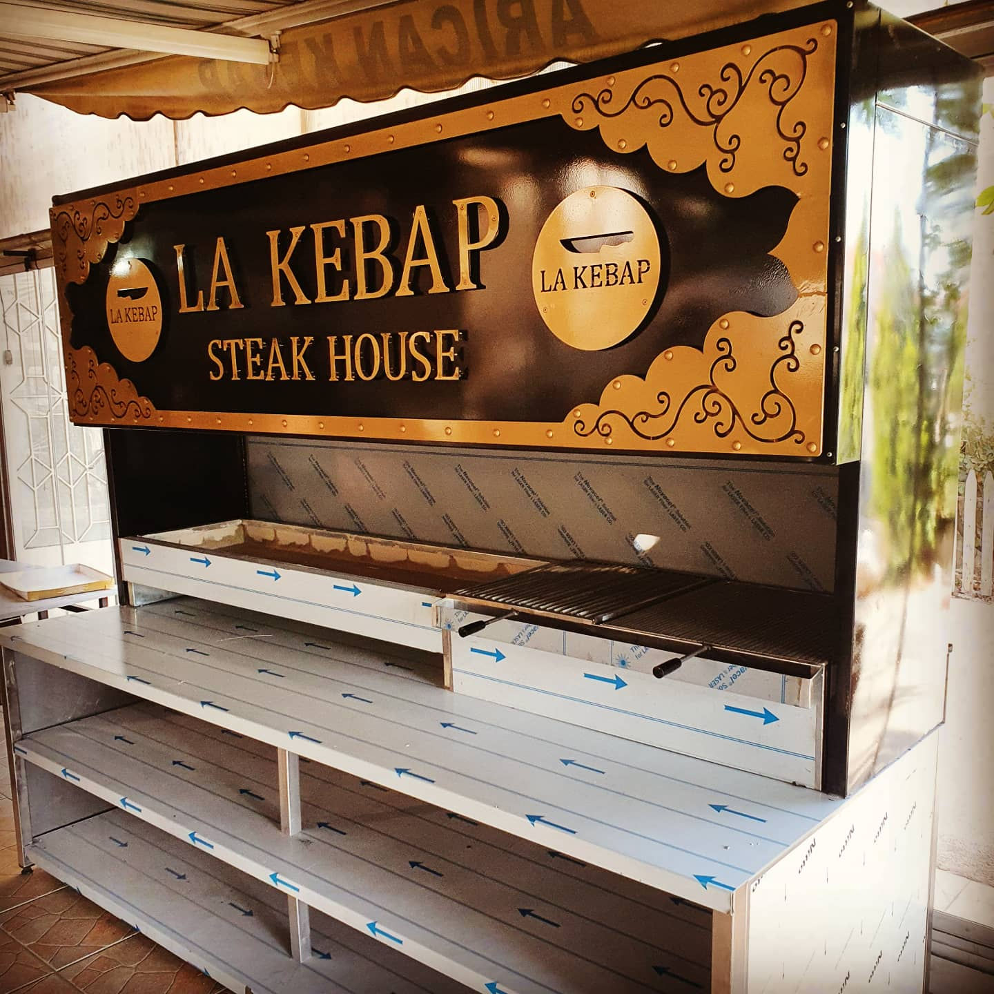 Kömürlü Endüstriyel Izgara Kebap Ocağı Mangalı 250cm