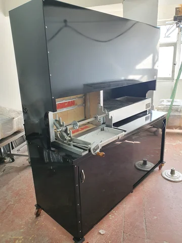 Machines à cağ kebab au bois · Métal noir · 200 cm — AG-143 · 2