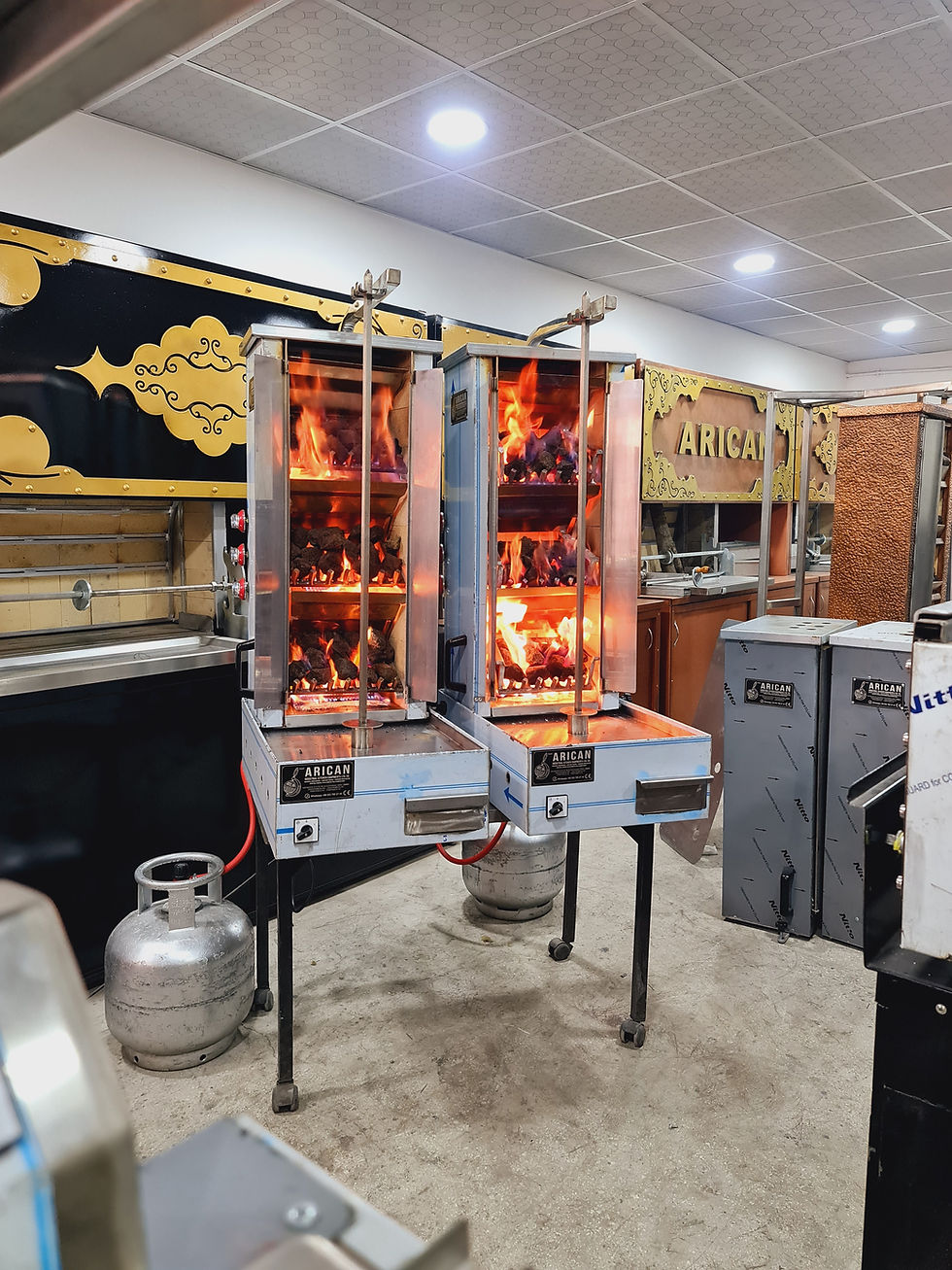 Küçük resim: Kömür Ateşi Tadında Lav Taşlı Gaz Takviyeli Döner Ocağı