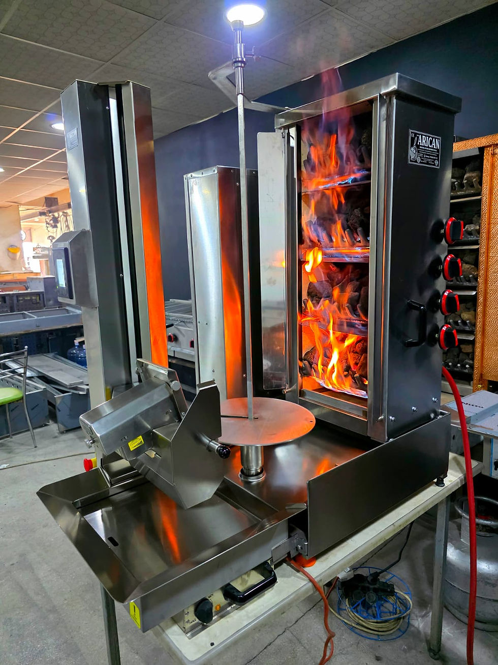 Küçük resim: Arican Robot Döner Makinesi 4'Lü 120 kg Kapasite