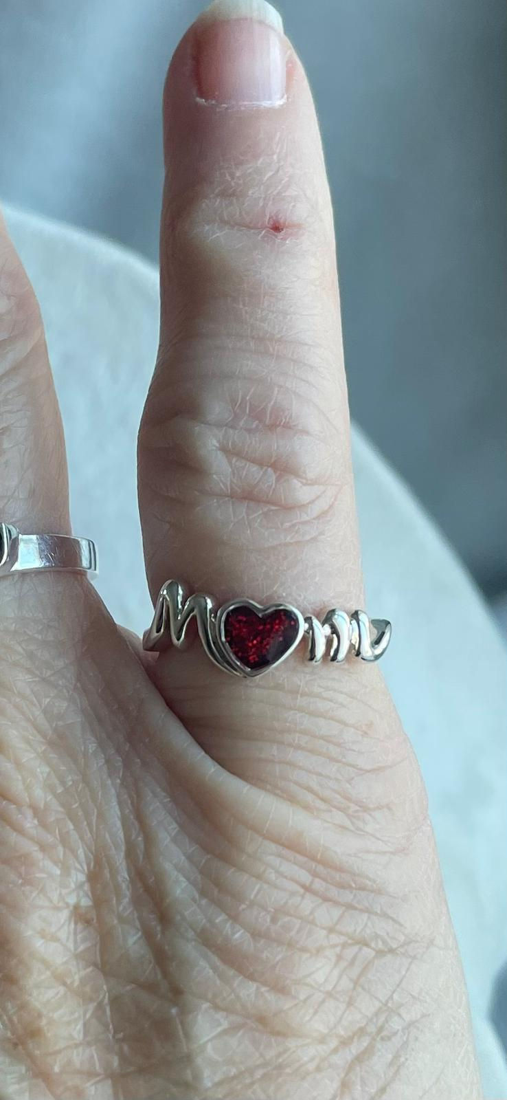 Thumbnail: Mom/Mum Ring