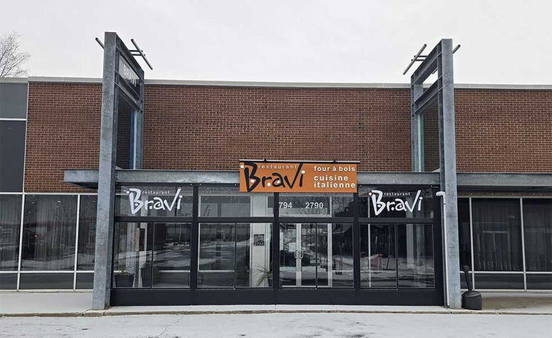 Restaurant exterior with 