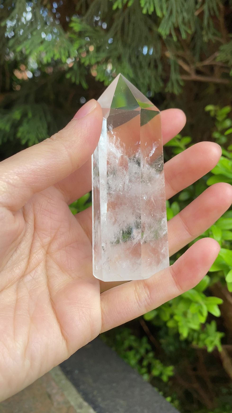 Thumbnail: Clear quartz tower 