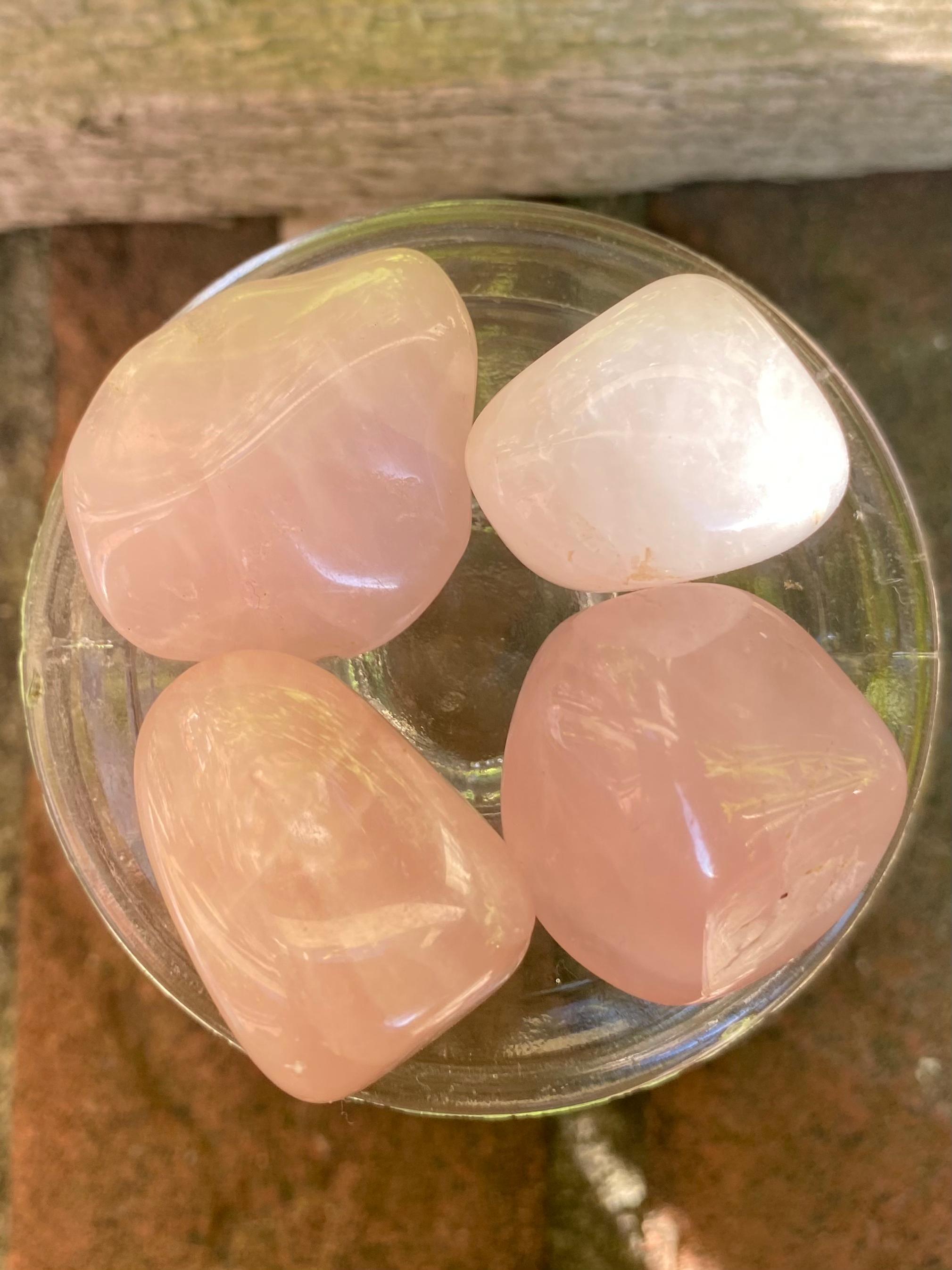 Rose quartz tumbled stones 