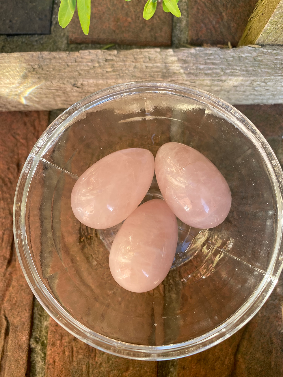 Thumbnail: 3 rose quartz egg 25mm