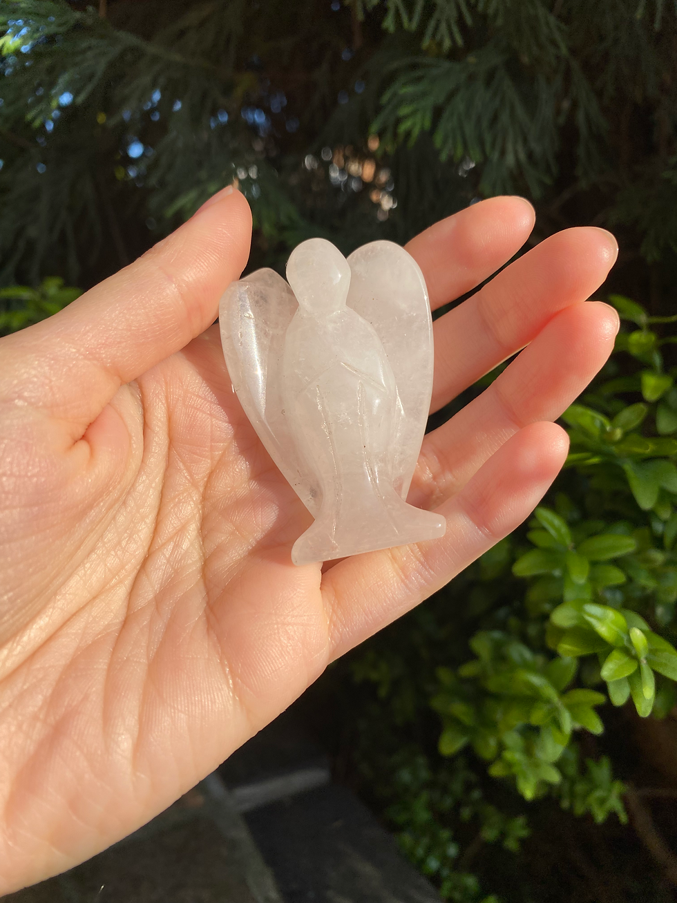 Thumbnail: Rose quartz angel 