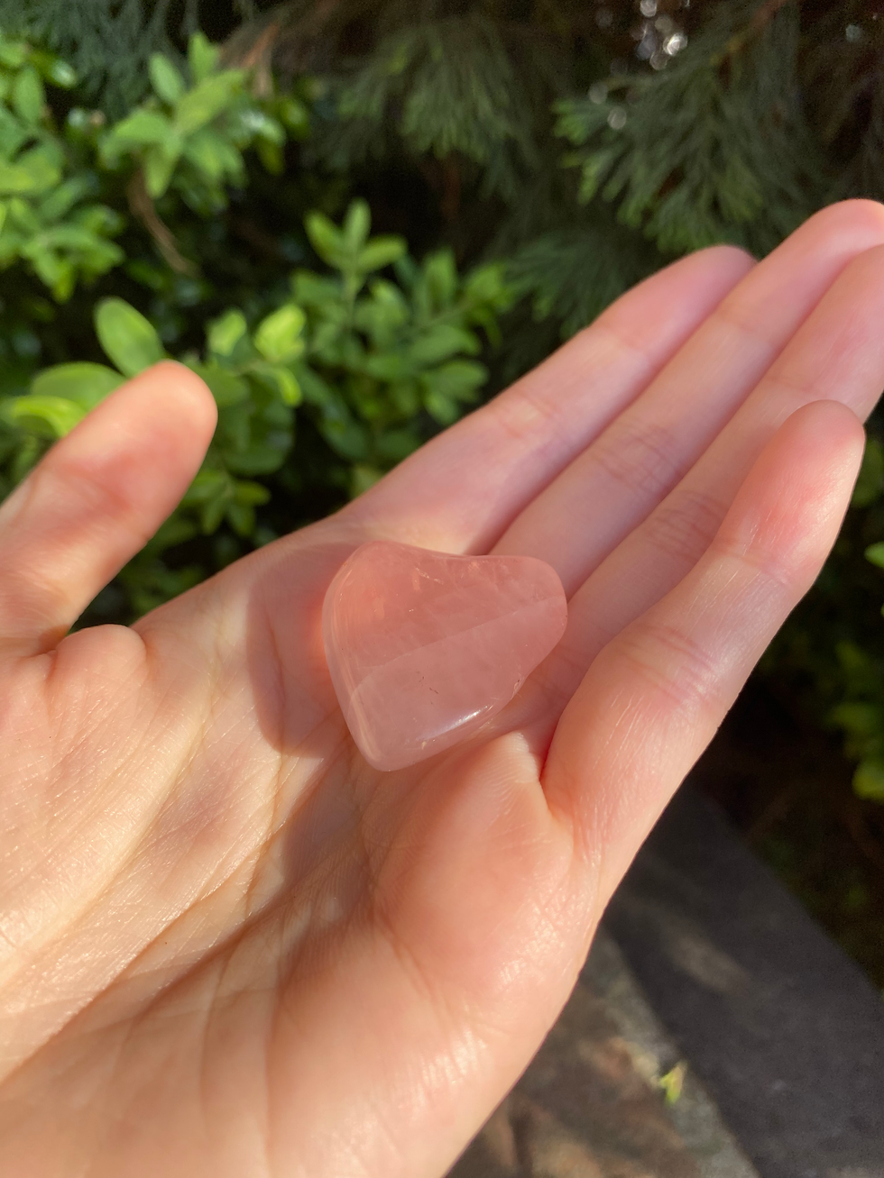 Thumbnail: 1 pink rose quartz stone / medium