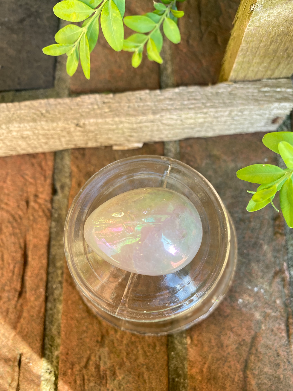 Thumbnail: 1 aura quartz eggs 30mm