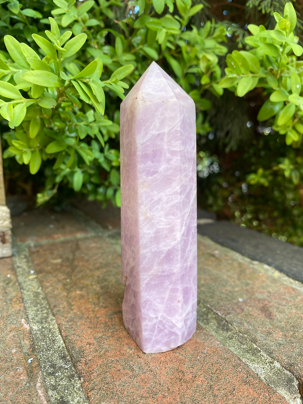 Thumbnail: Kunzite tower  / 260g