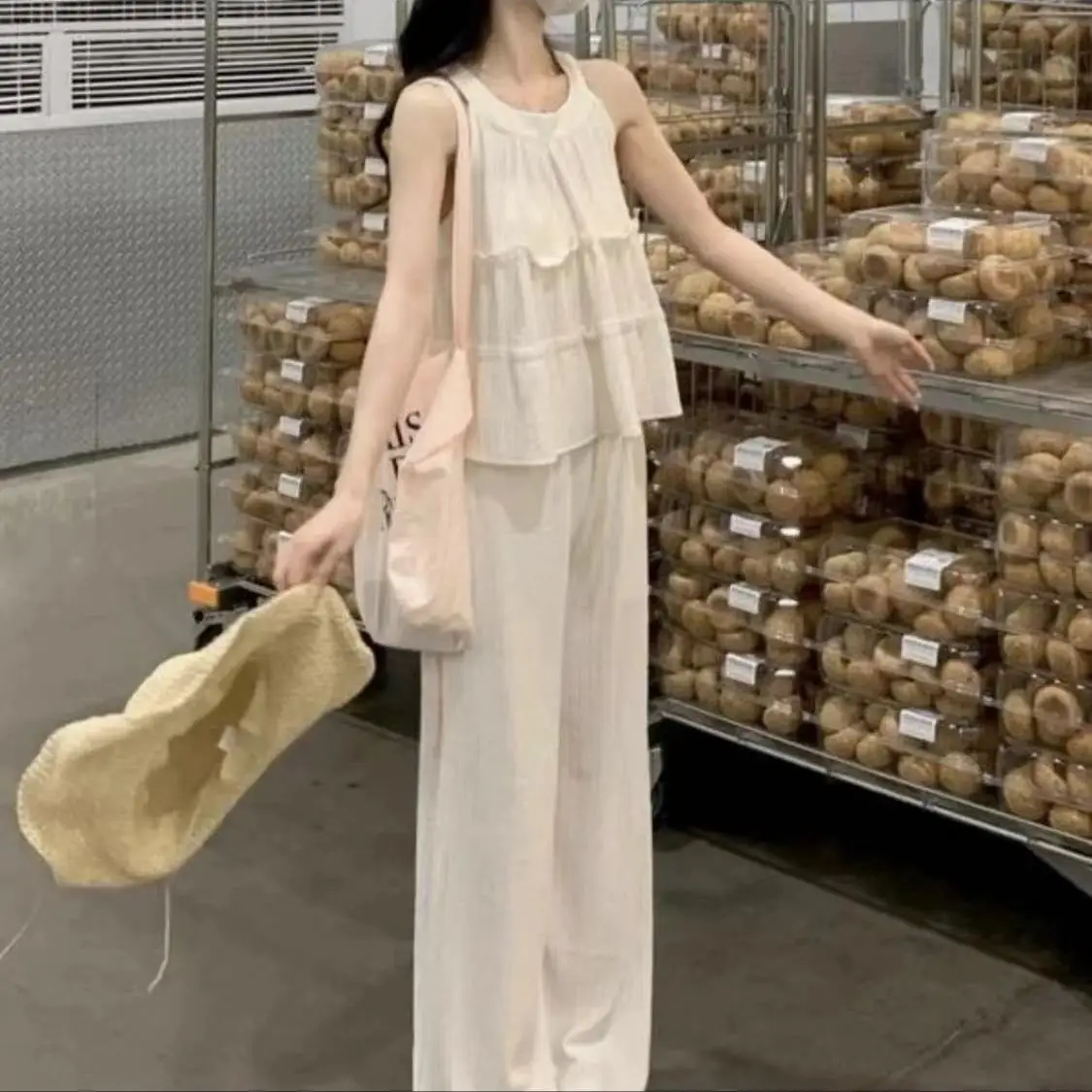 Round Neck Sleeveless Top & Wide Leg Pants Set – Women's Summer Two-Piece Outfit