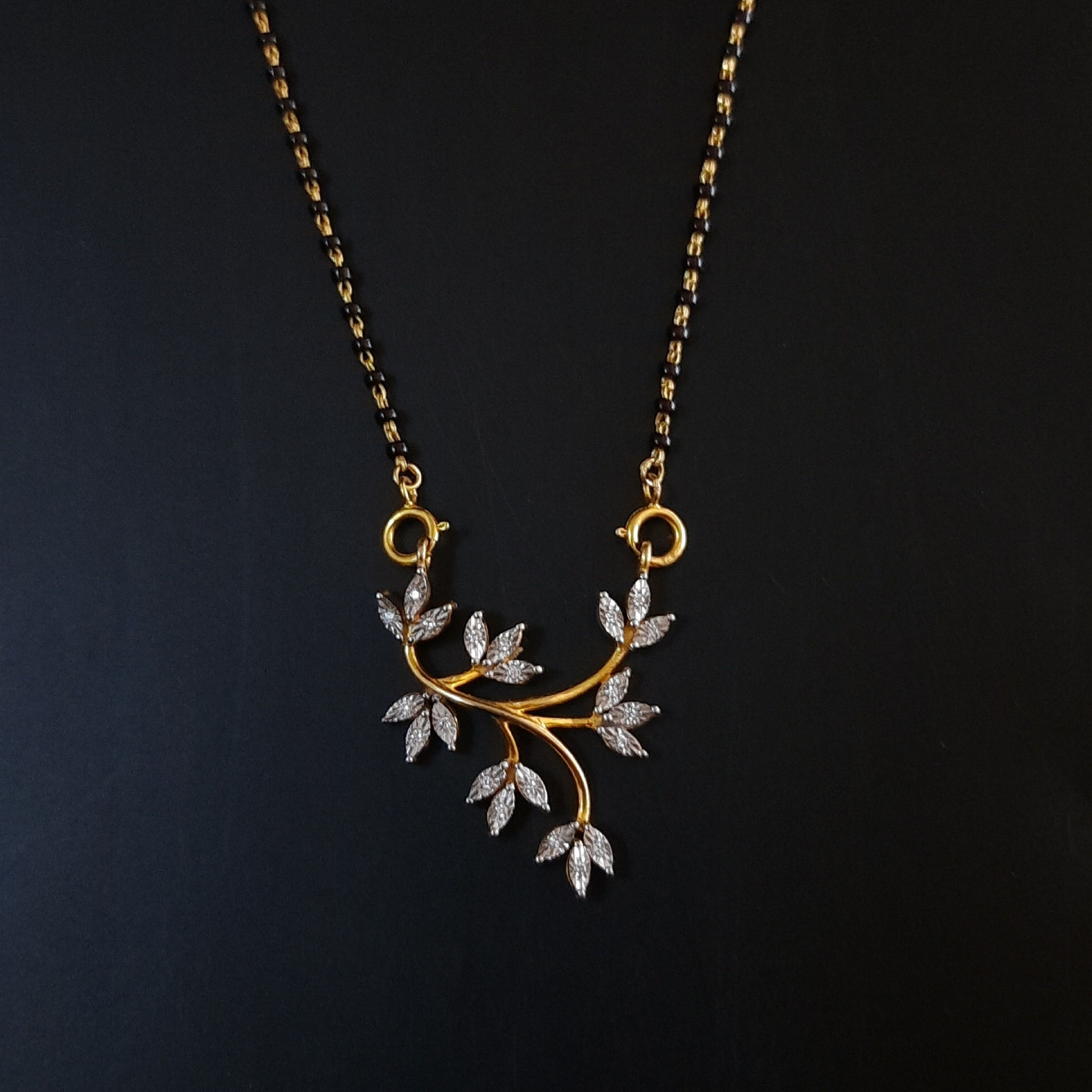 Diamond mangalsutra pendant