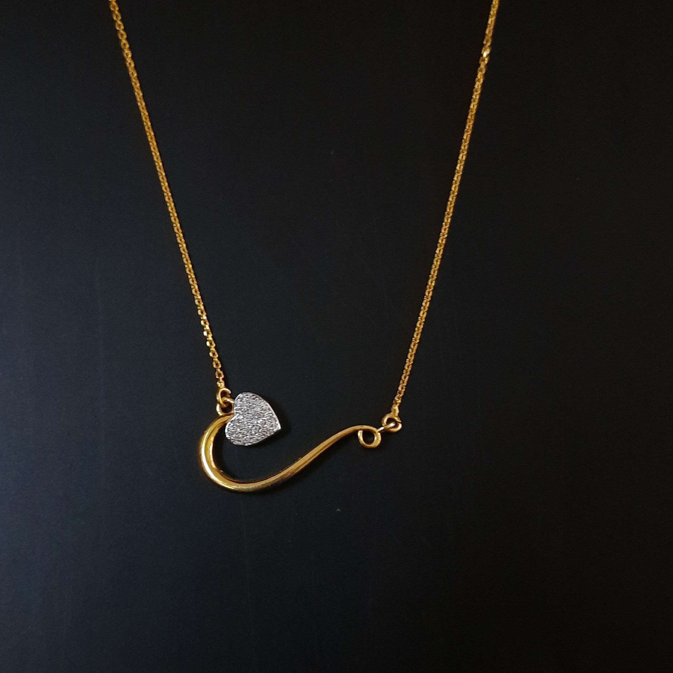 Diamond chain pendant