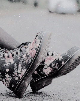 tumblr_p6enr4PxG21snbk0oo3_400[1]