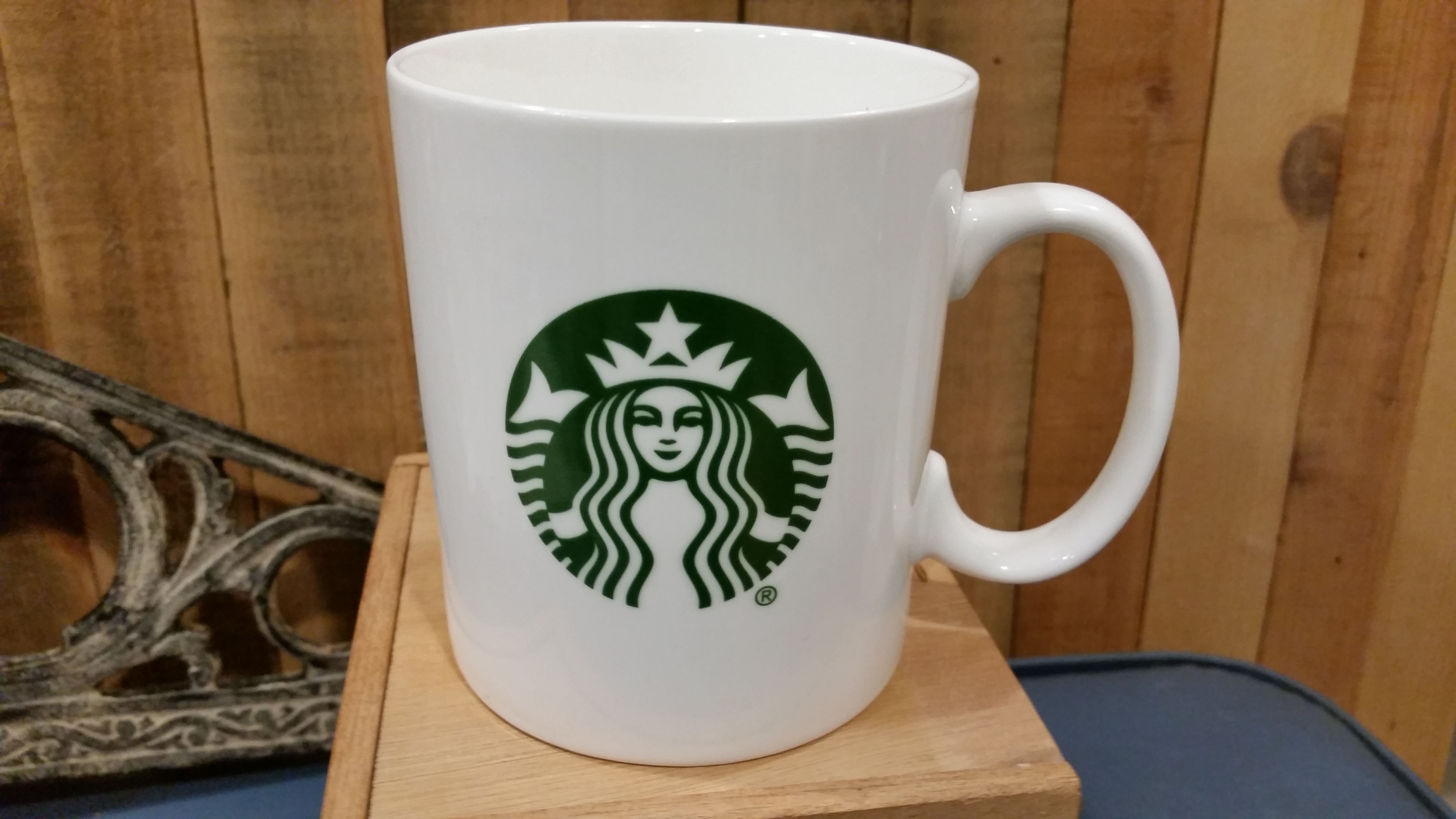 Starbucks
Starbucks Coffee 2013 White Mermaid Mug