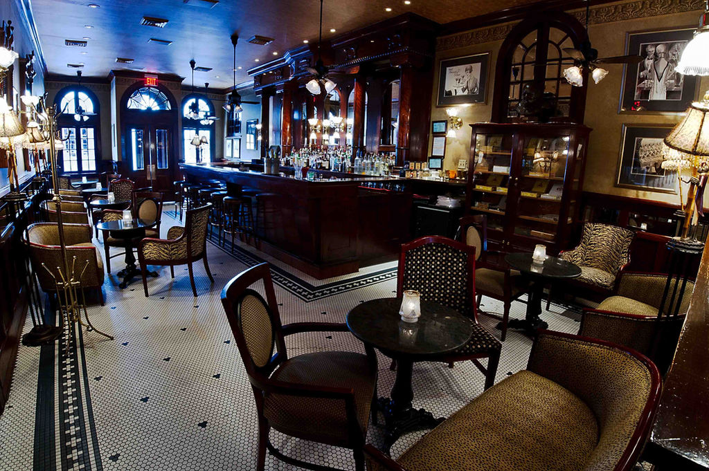 New Orleans Haunted Bar Crawl New Orleans Cocktail Blog New Orleans Streetwalkers Tours