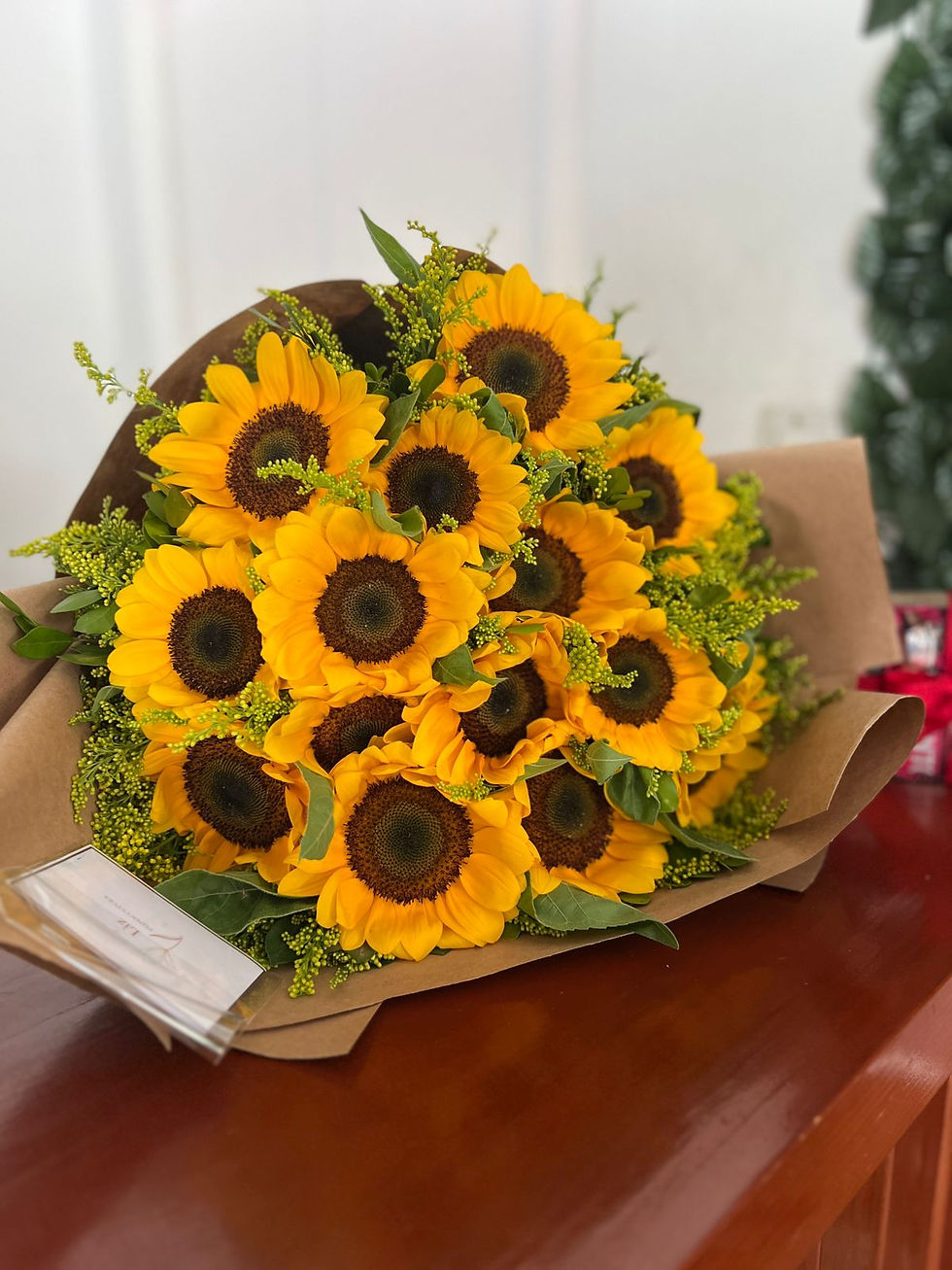 Miniatura: Buquê de Girassóis
