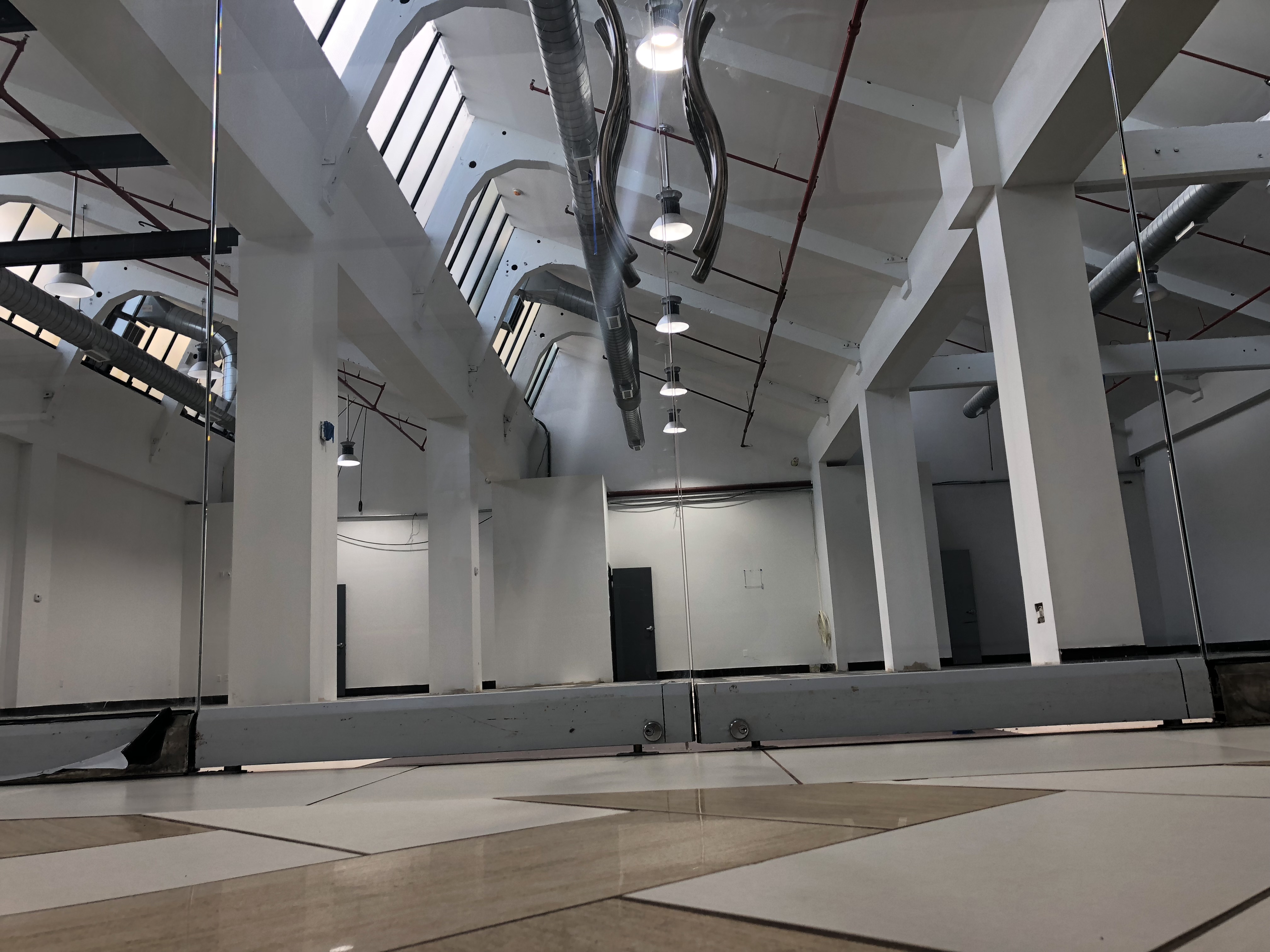 valley mall plaza outlet irvington nj