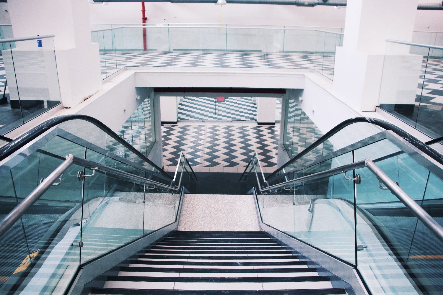 valley mall plaza outlet irvington nj