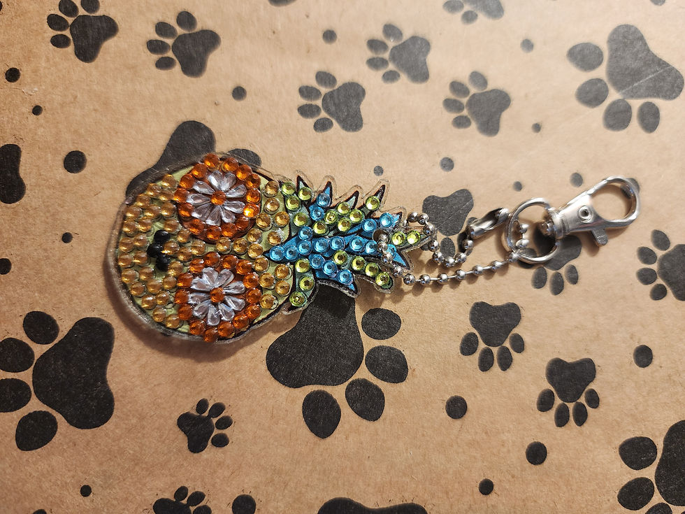 Thumbnail: Pineapple Diamond Puzzle Keychain