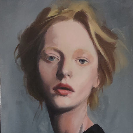 blond girl mysterious sight