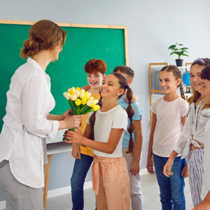 Afscheid, jarig of Juffendag? 13x Cadeau voor juf op een rij!