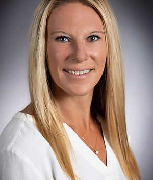 Erin White.jpg