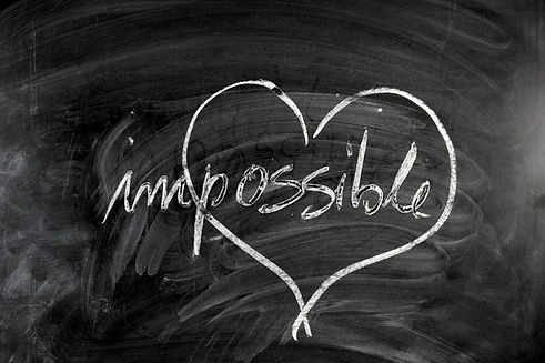 canzoni-amore-impossibile-696x464.jpeg