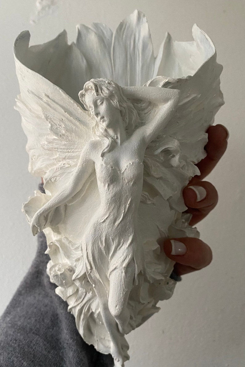 Wall Plant Pot , Wall Hanging Decor , Wall Art, Female Statue Wall Flower Plant