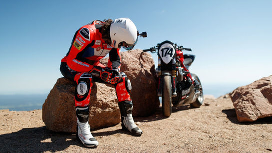 Kamil Holán is one of the best Czech motorcycle road racers. Although his means and background are far from the level of the world's factory riders, his skills allow him to compete with them on the world’s toughest roadracing tracks such as the Isle of Man and Pikes Peak. This is the story of Kamil's everyday life as a father, husband, and son, whose life is consumed by his passion for speed and pushing everything to flat 6 - the moment when the motorcycle is in top gear and at the max of its rev limit. 