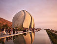 TEMPLO BAHAI hariri-pontarini-architects-templo-baha-i-exterior-estanque-atardecer-1574251