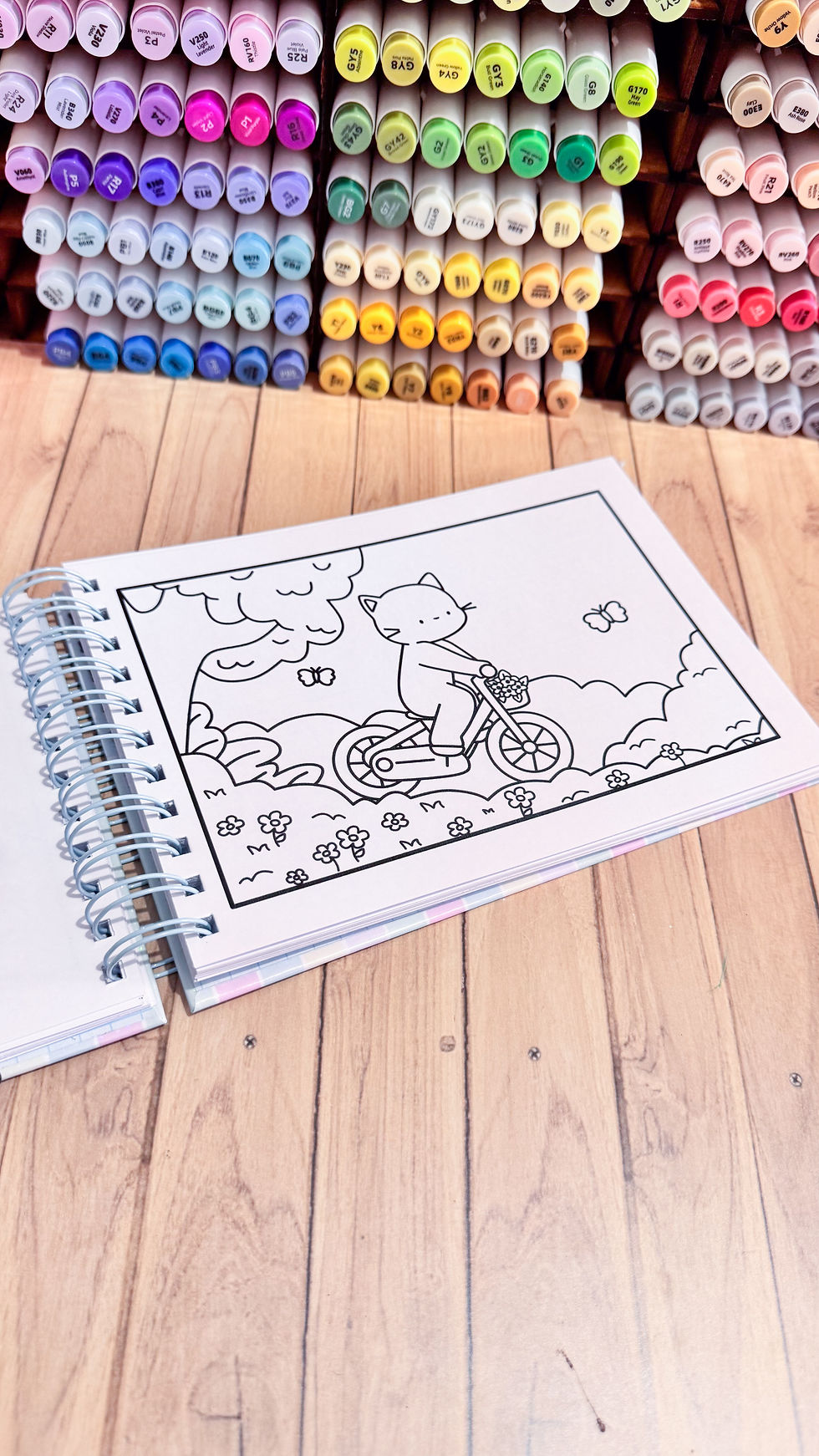 Miniatura: Livro de Colorir para encadernação - Colorindo Momentos - Estilo Bobb