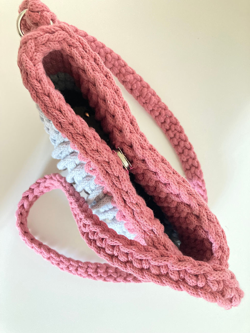 Miniature : Sac tressé aux 3 couleurs