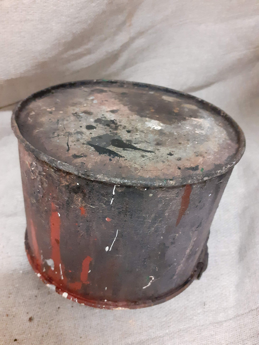 Thumbnail: Chippy rustic paint kettle